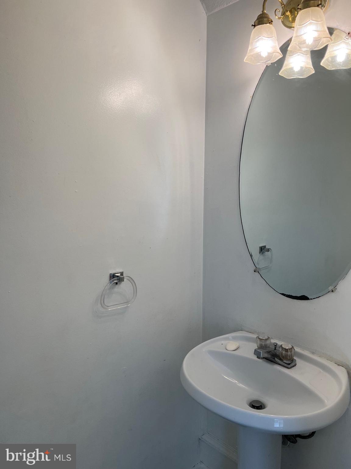 1817 WATCH HOUSE CIR S