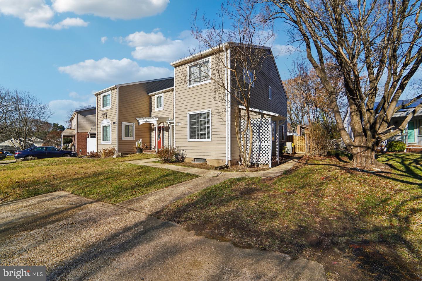 757 Trenton Ave