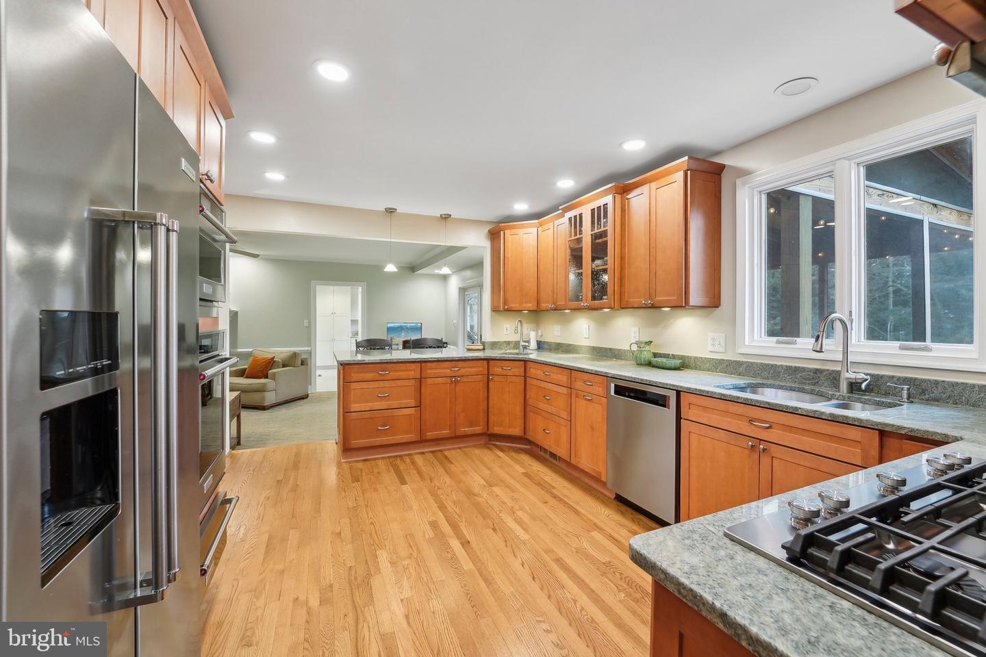 3 Emerson Rd