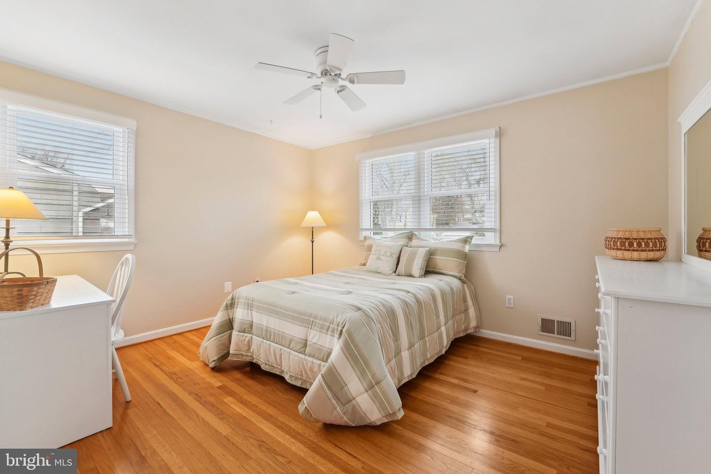 3 Emerson Rd