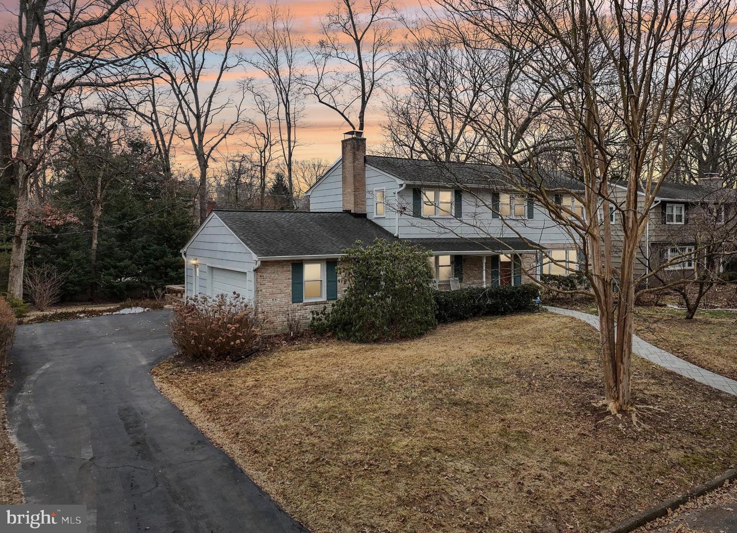 3 Emerson Rd