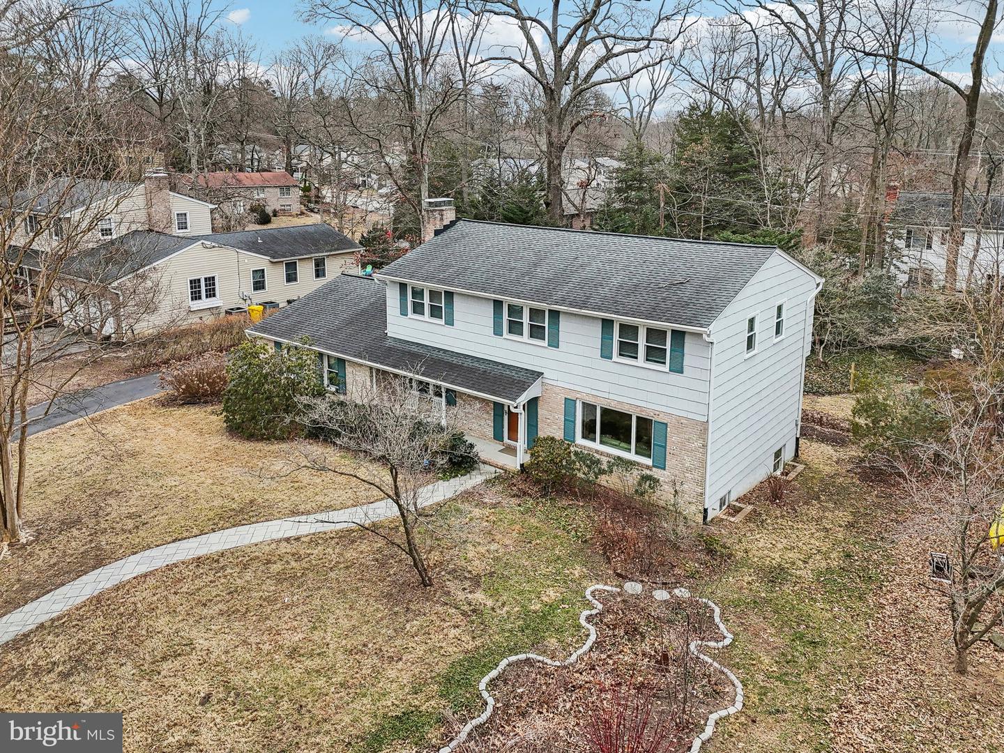 3 Emerson Rd