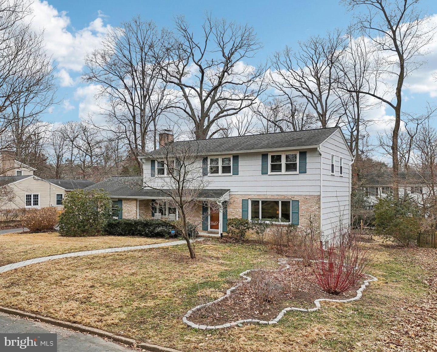 3 Emerson Rd