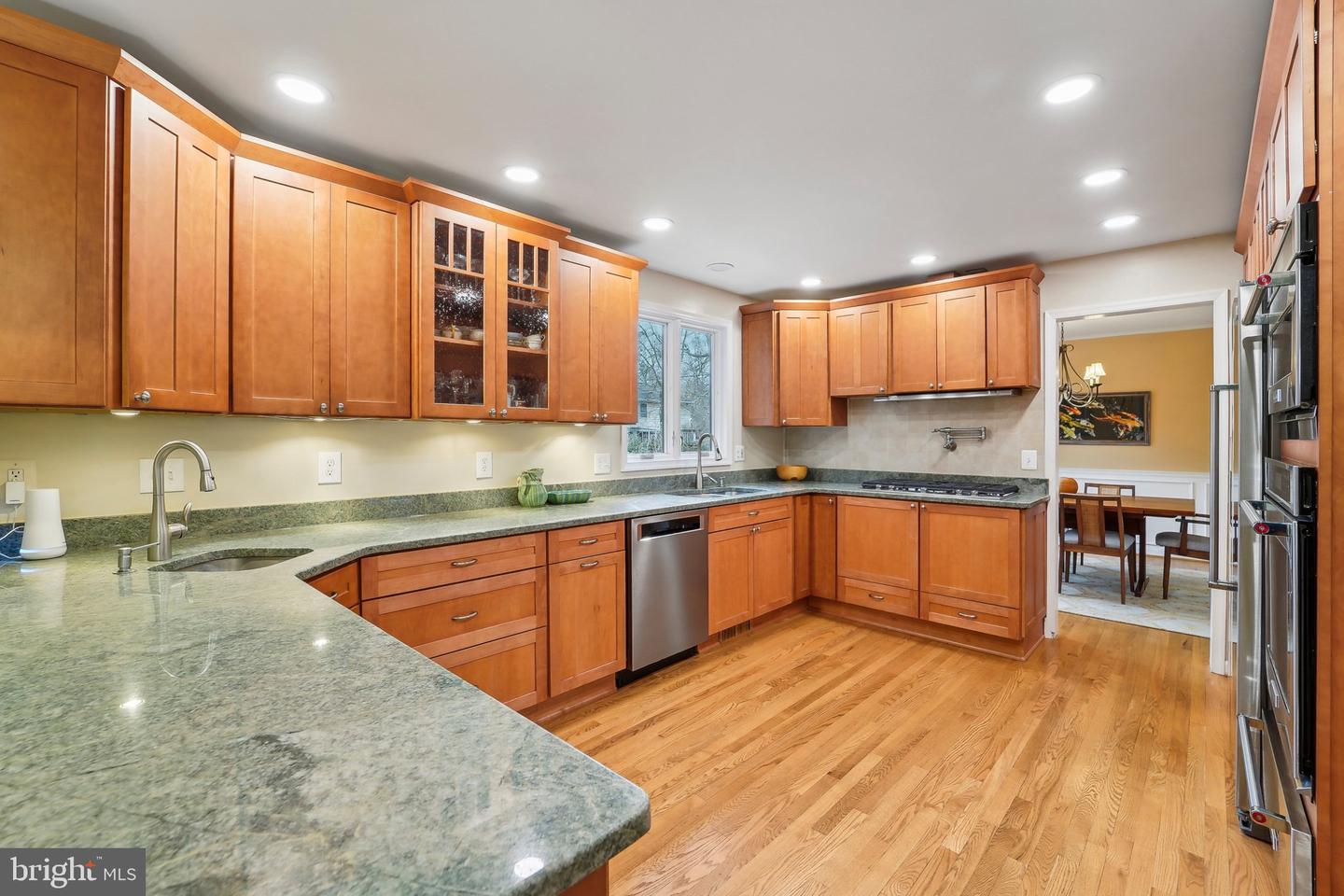3 Emerson Rd