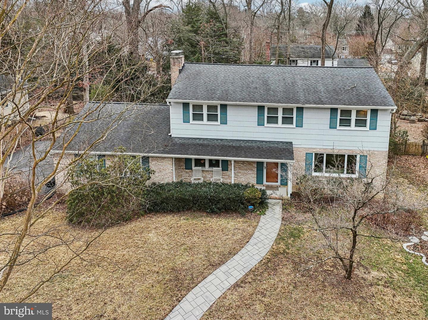 3 Emerson Rd
