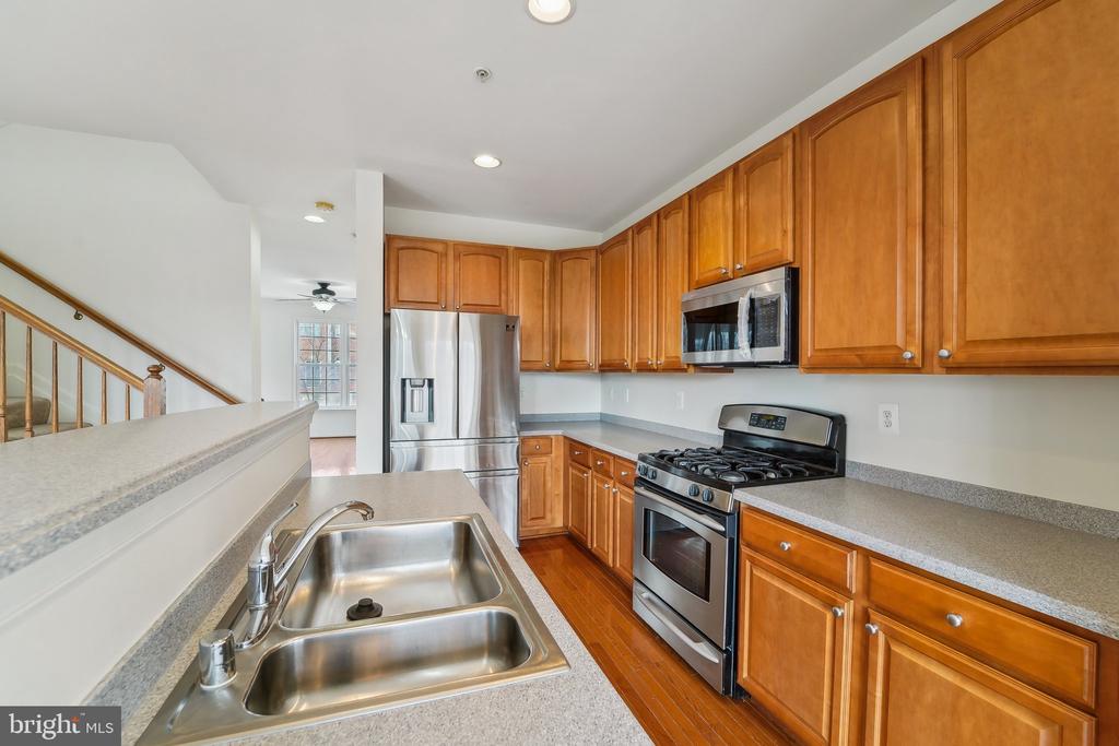 2468 Cheyenne Dr #13
