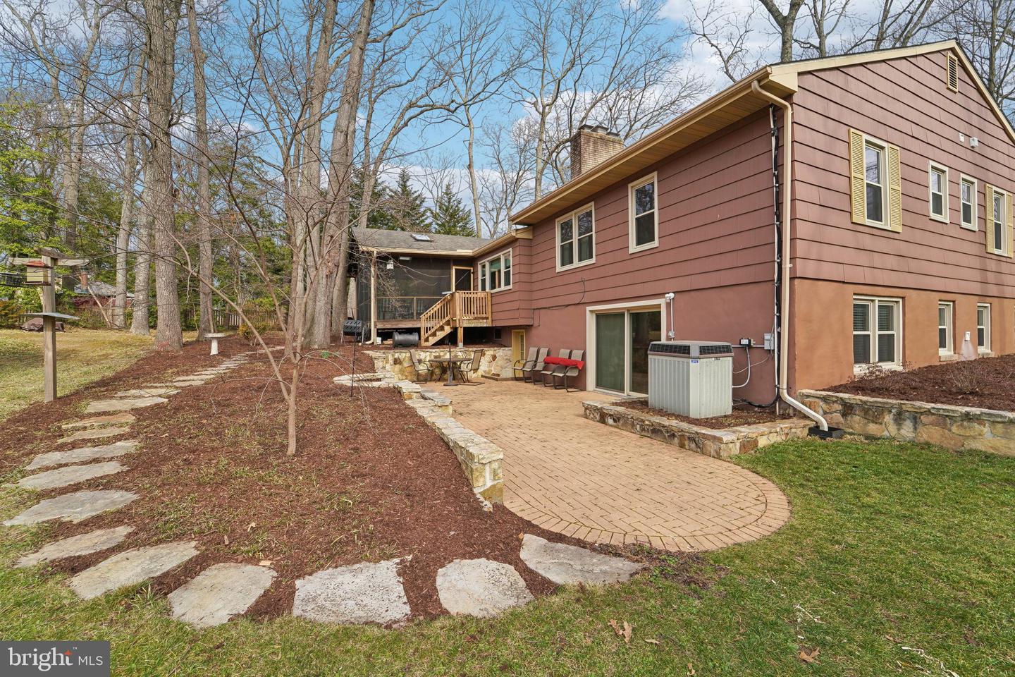 100 Stauffer Rd