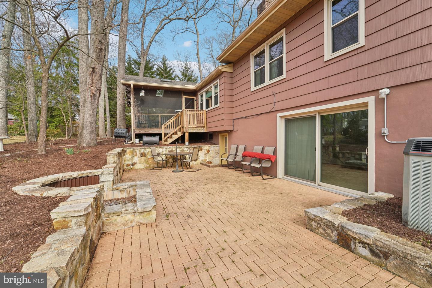 100 Stauffer Rd
