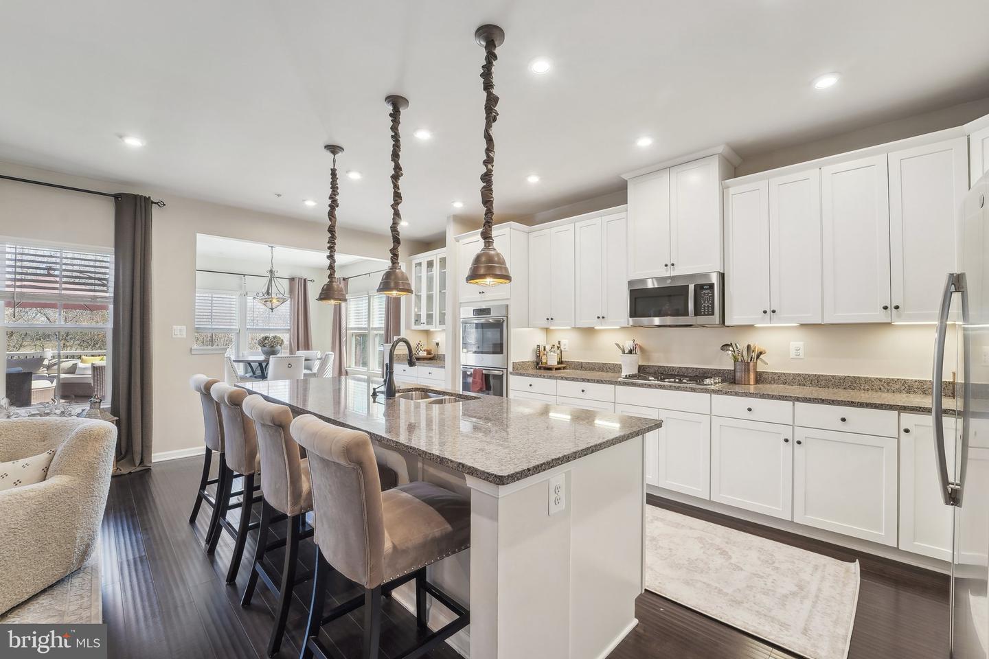 3150 Sunny Ridge Dr