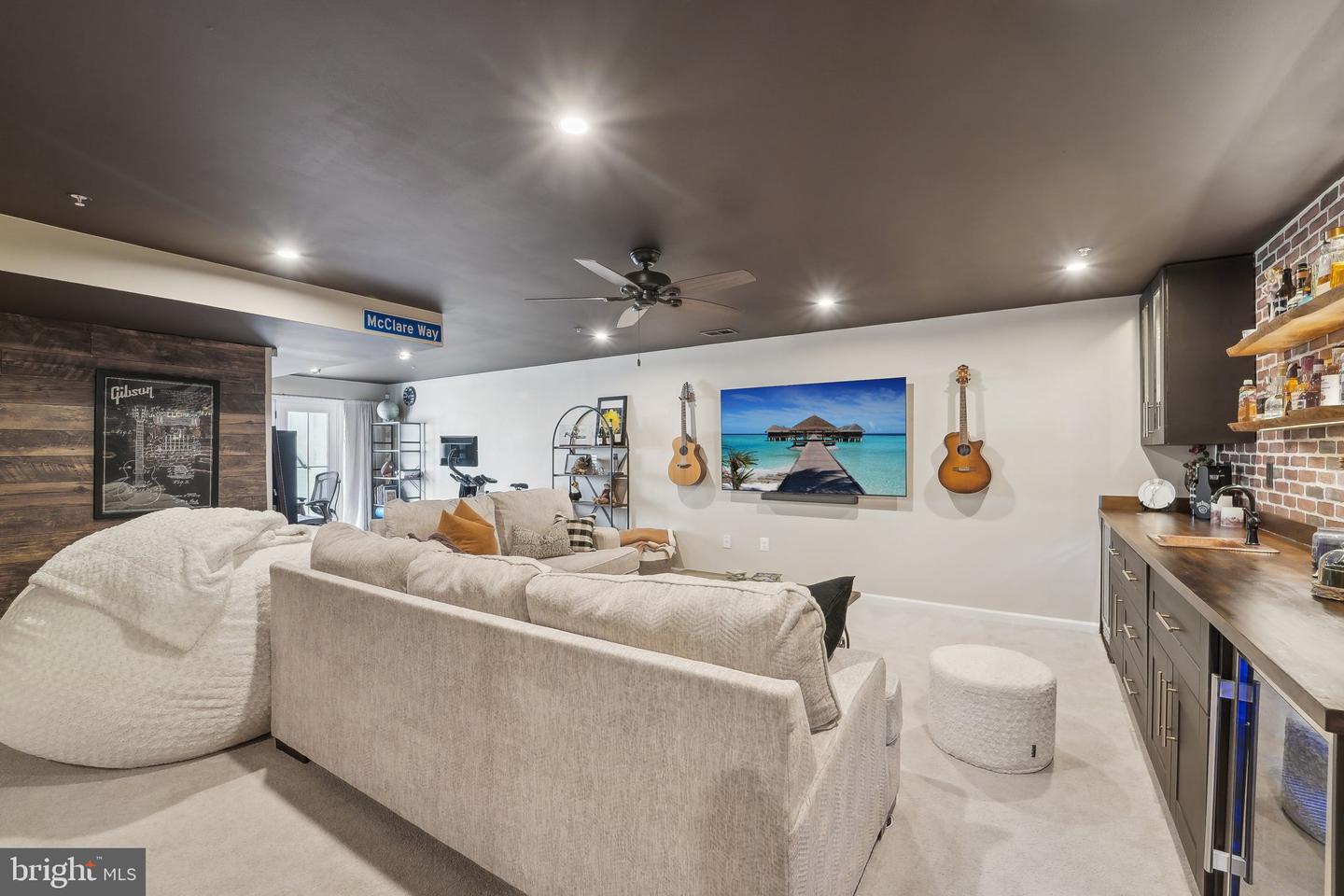 3150 Sunny Ridge Dr