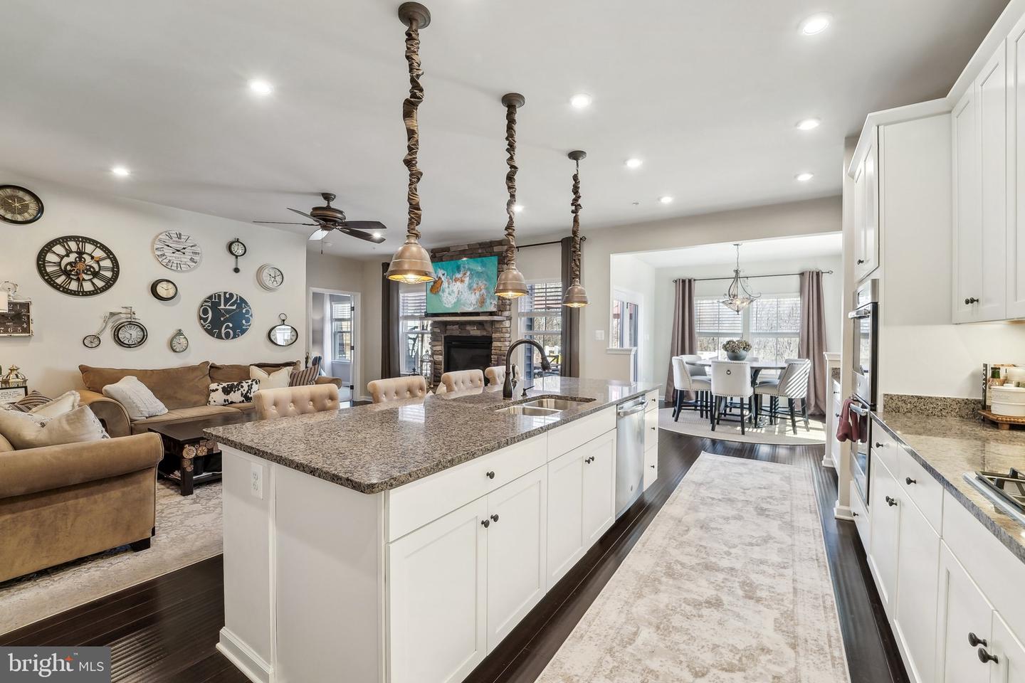 3150 Sunny Ridge Dr