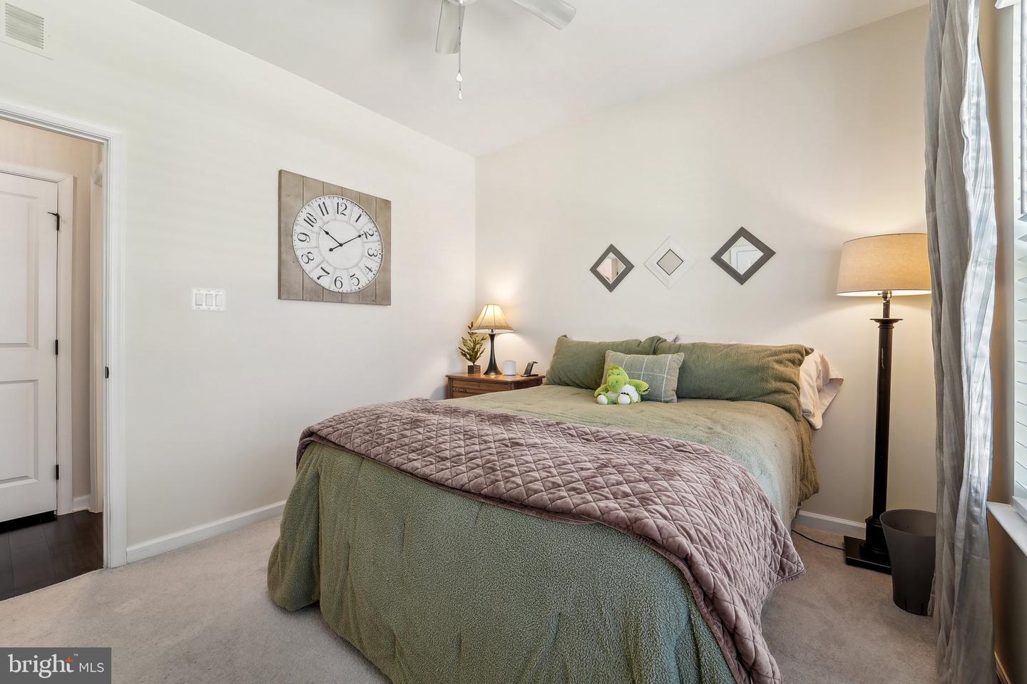 3150 Sunny Ridge Dr
