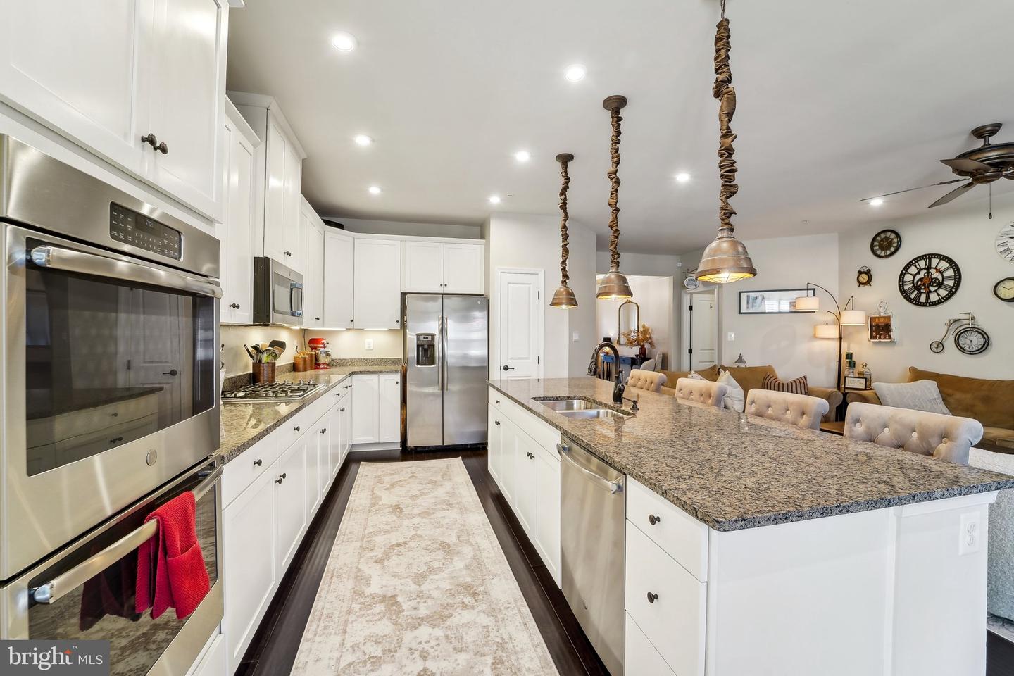 3150 Sunny Ridge Dr