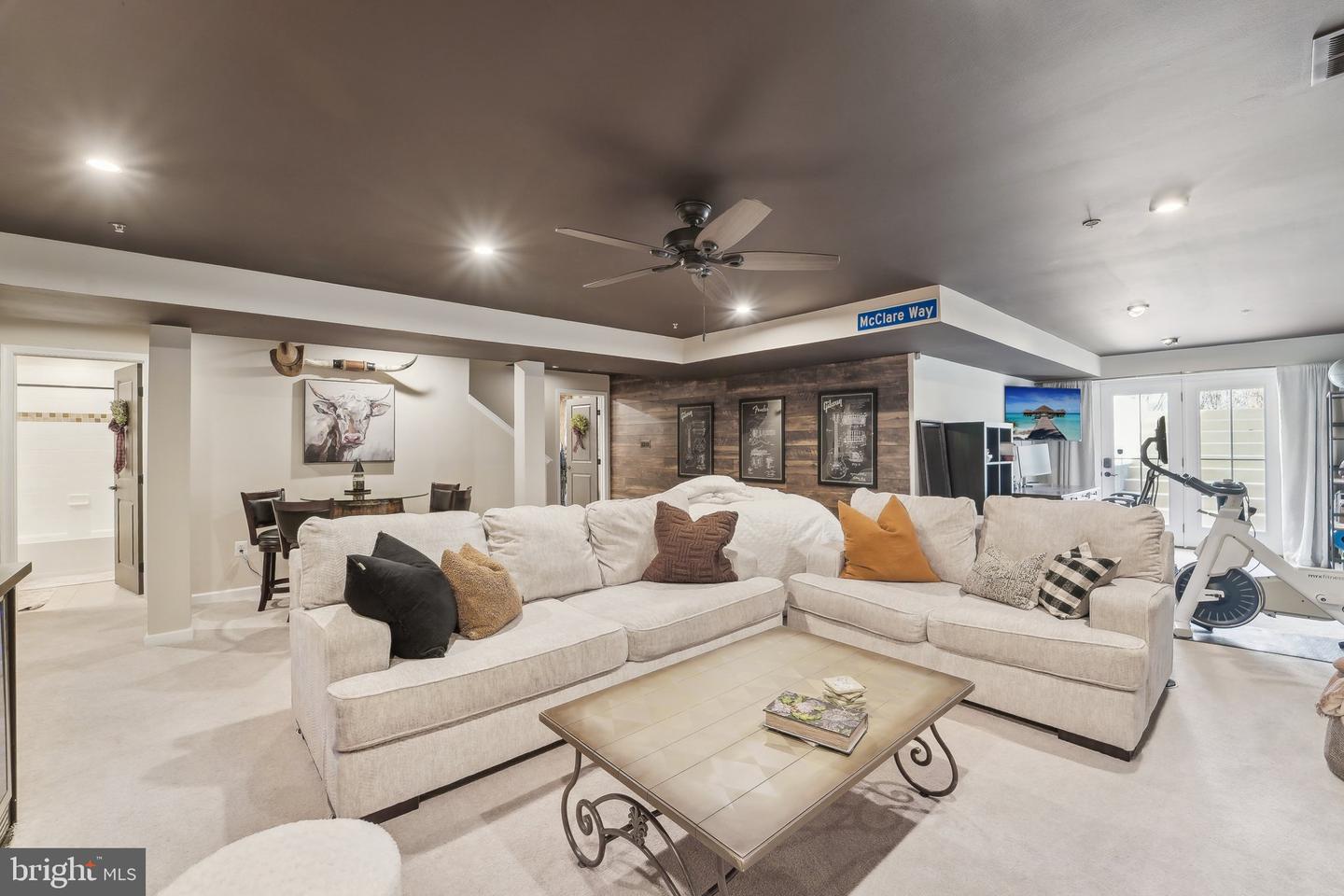 3150 Sunny Ridge Dr