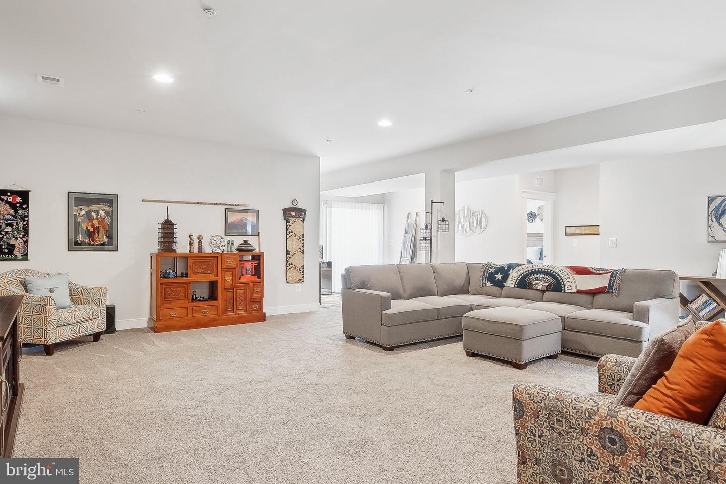 1628 Velvet Leaf Ln
