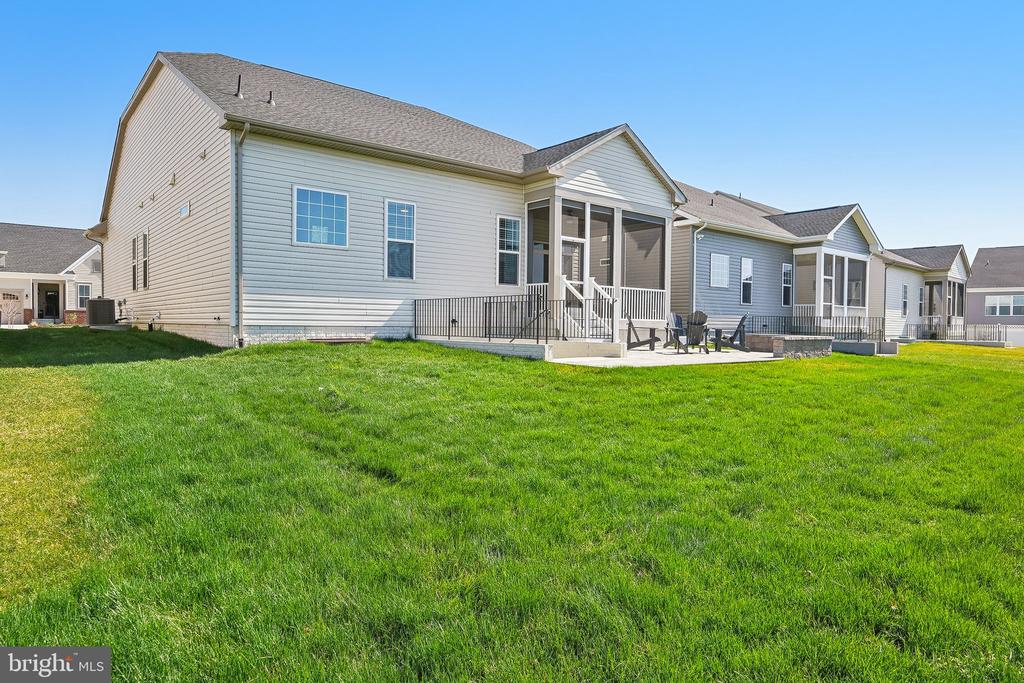 1628 Velvet Leaf Ln