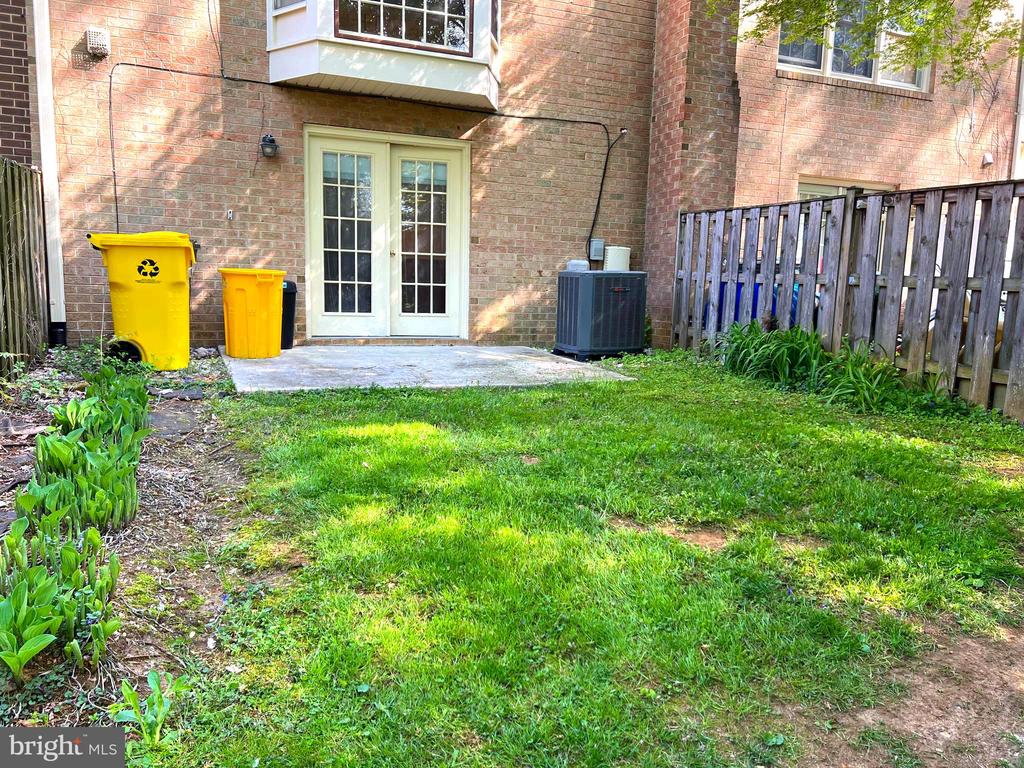 519 Bay Dale Ct