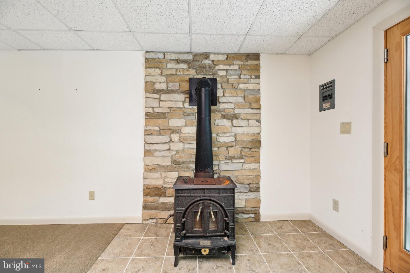 1326 Jones Station Rd