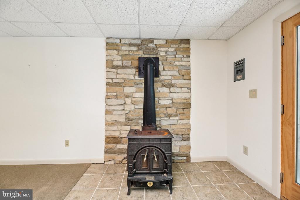 1326 Jones Station Rd