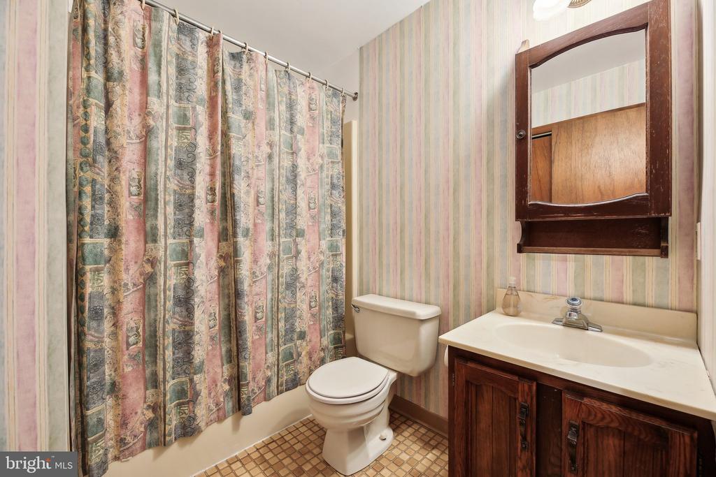 1326 Jones Station Rd