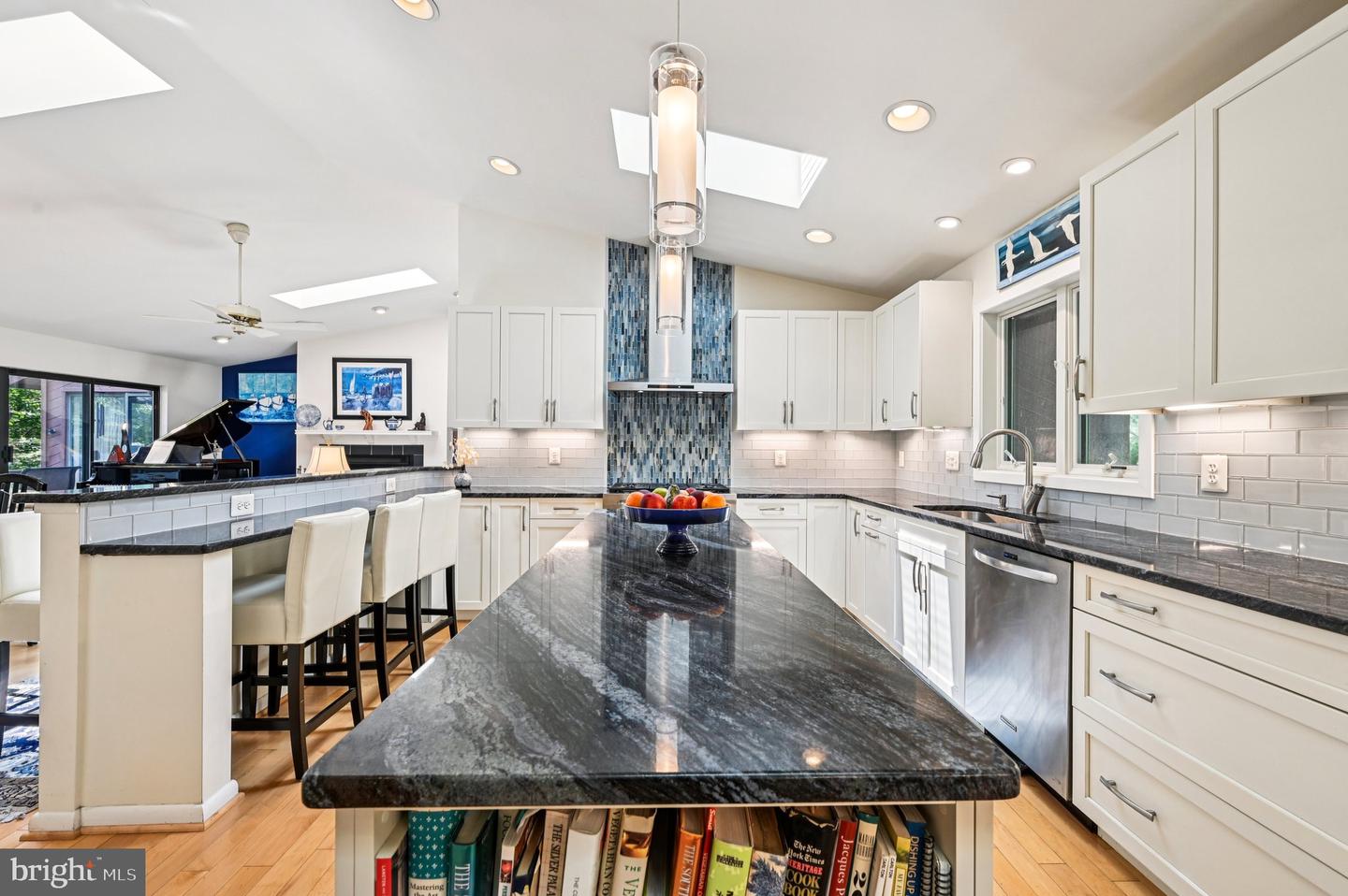 133 Berrywood Dr