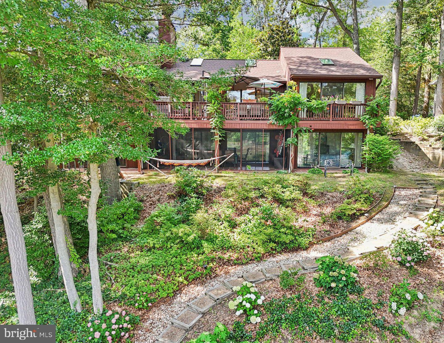 133 Berrywood Dr