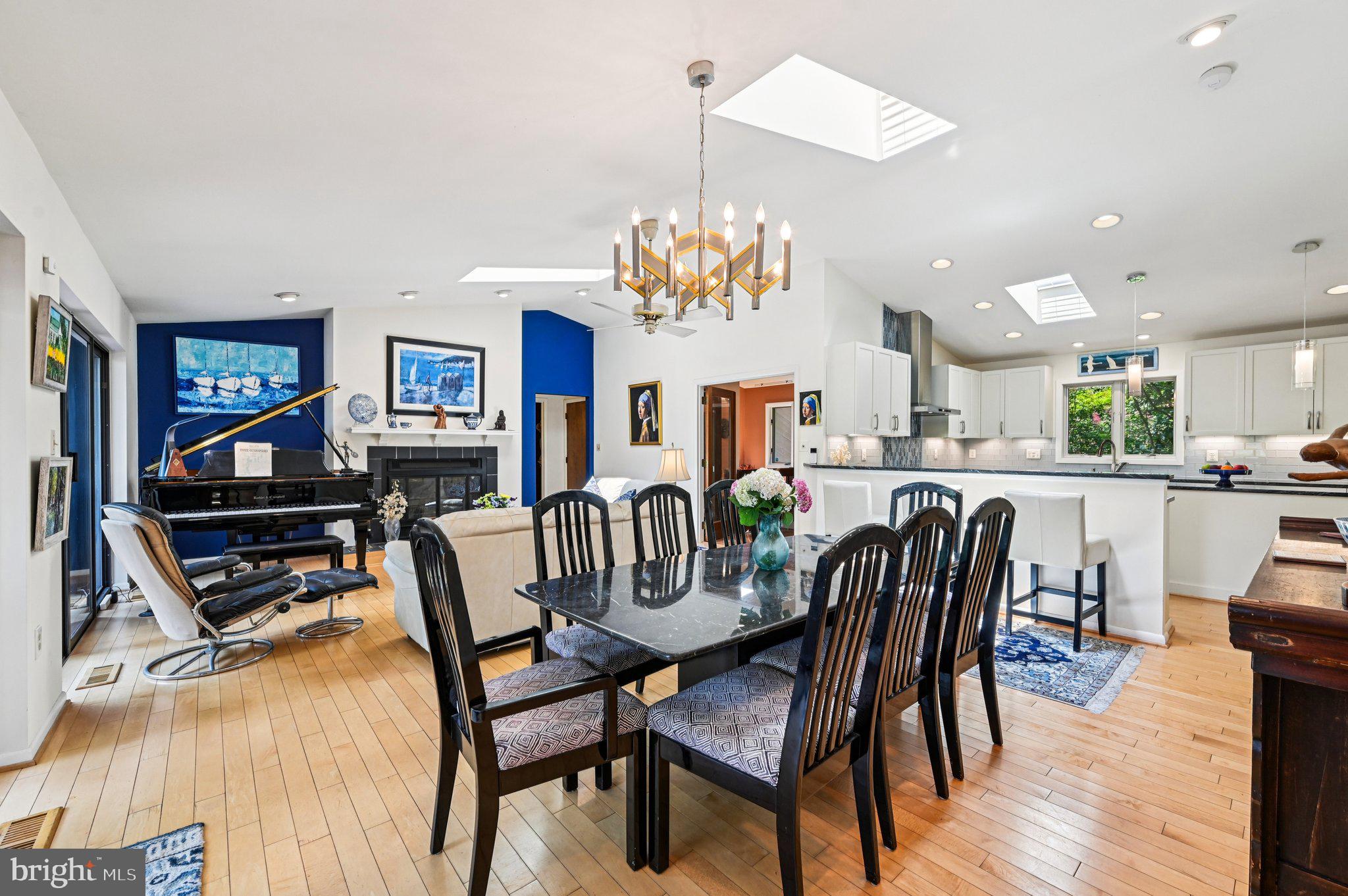 133 Berrywood Dr