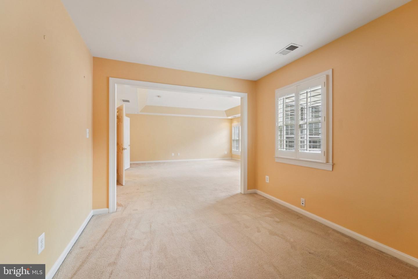 8236 Champion Ct