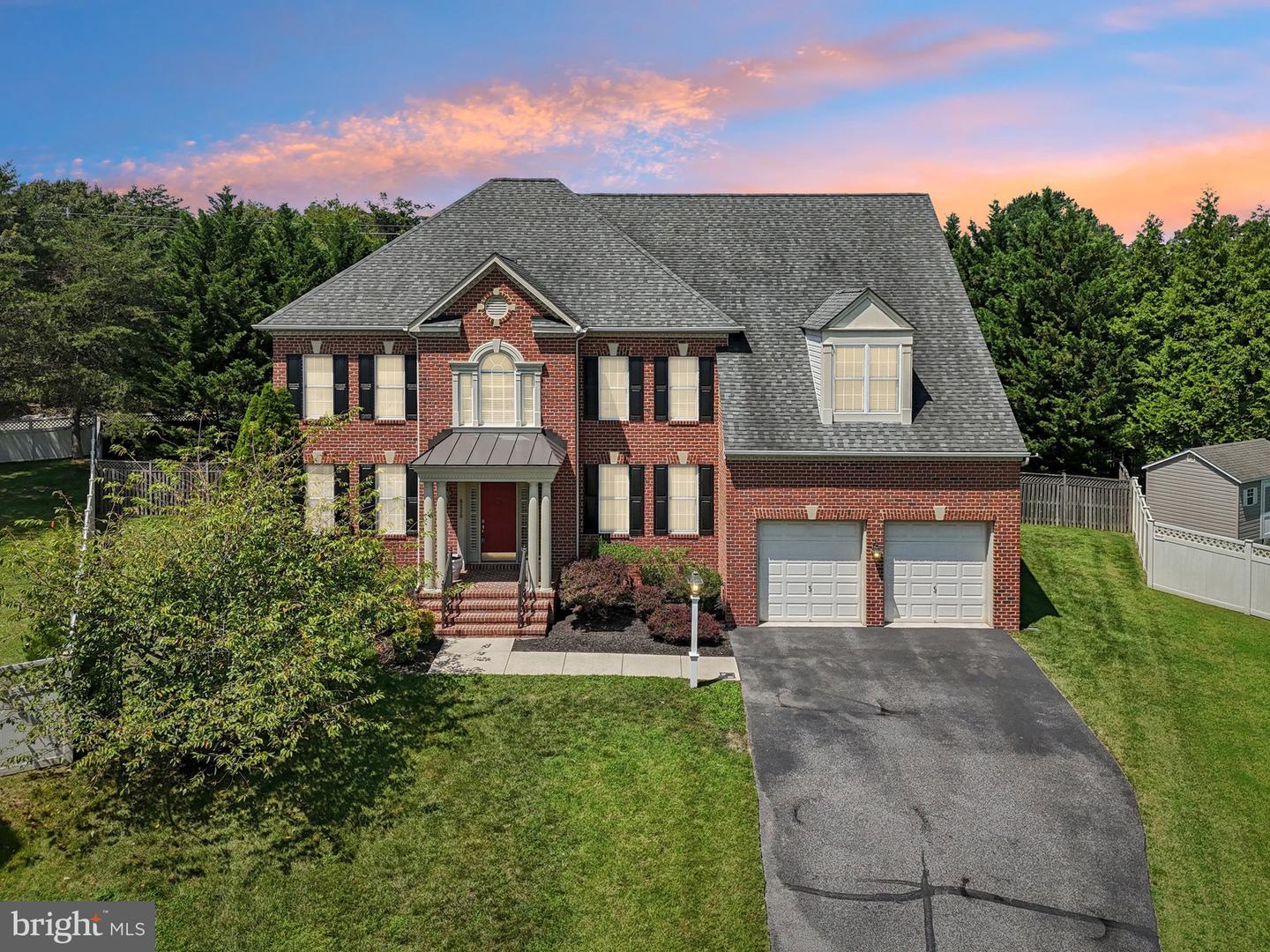 8236 Champion Ct