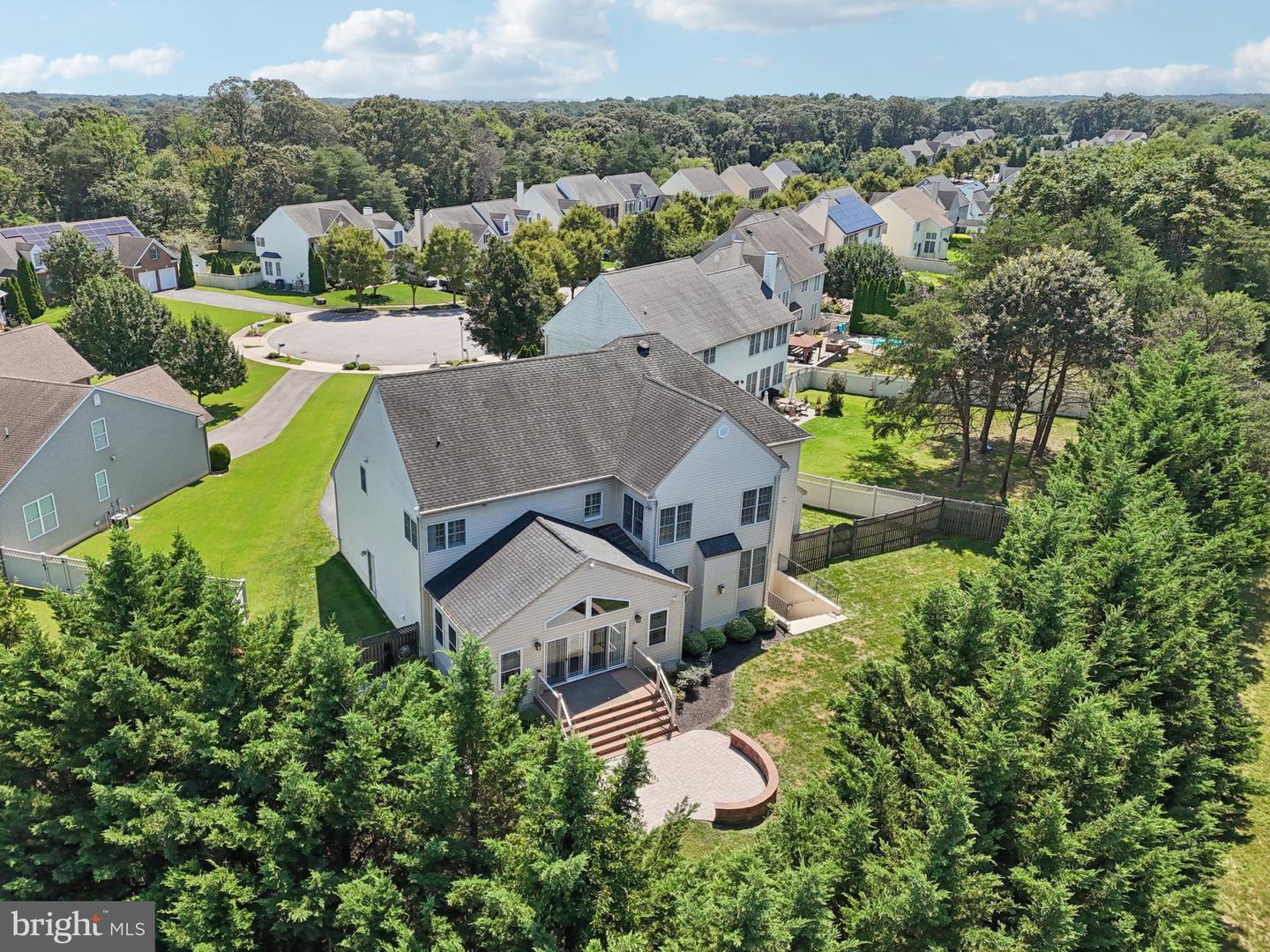 8236 Champion Ct