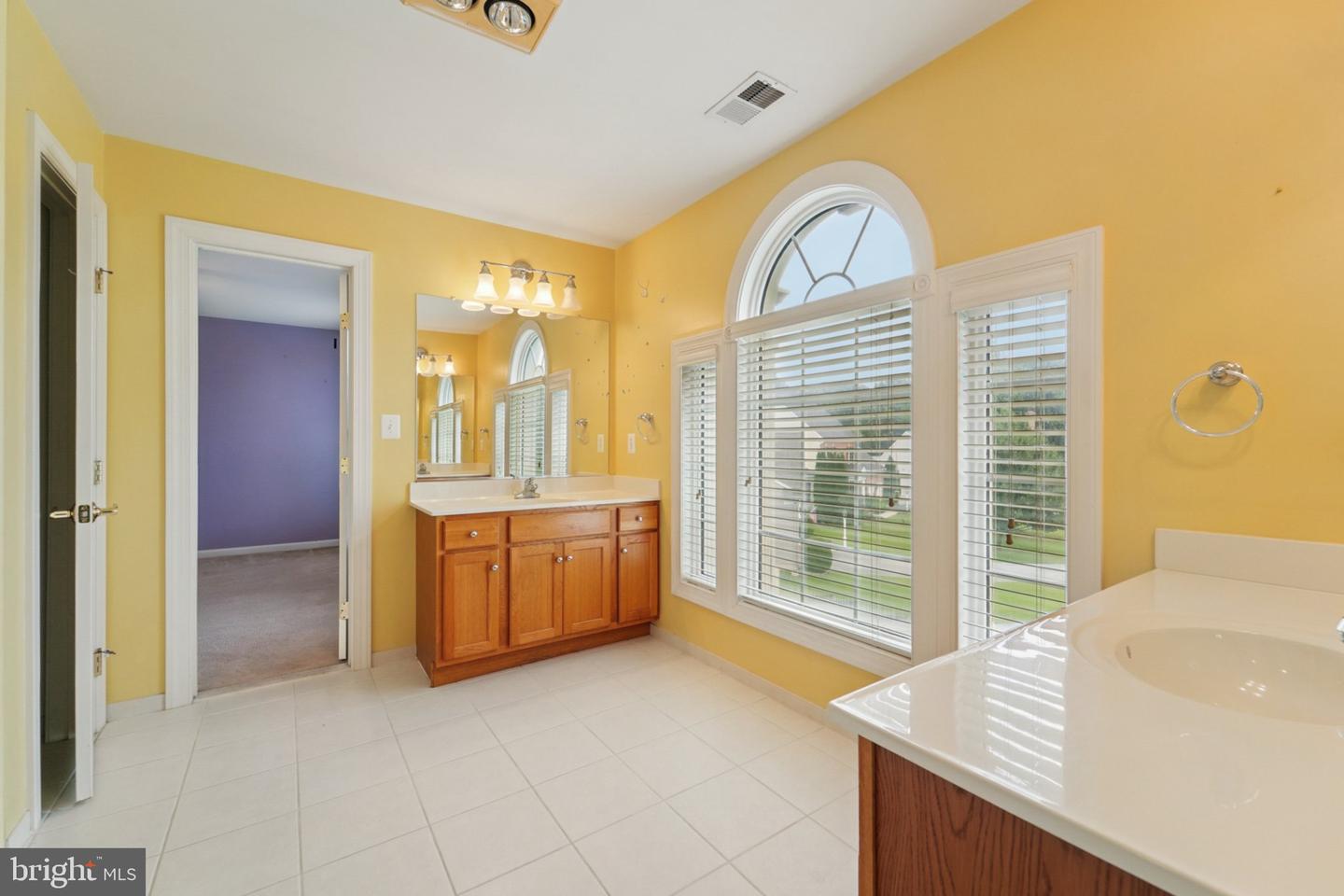 8236 Champion Ct