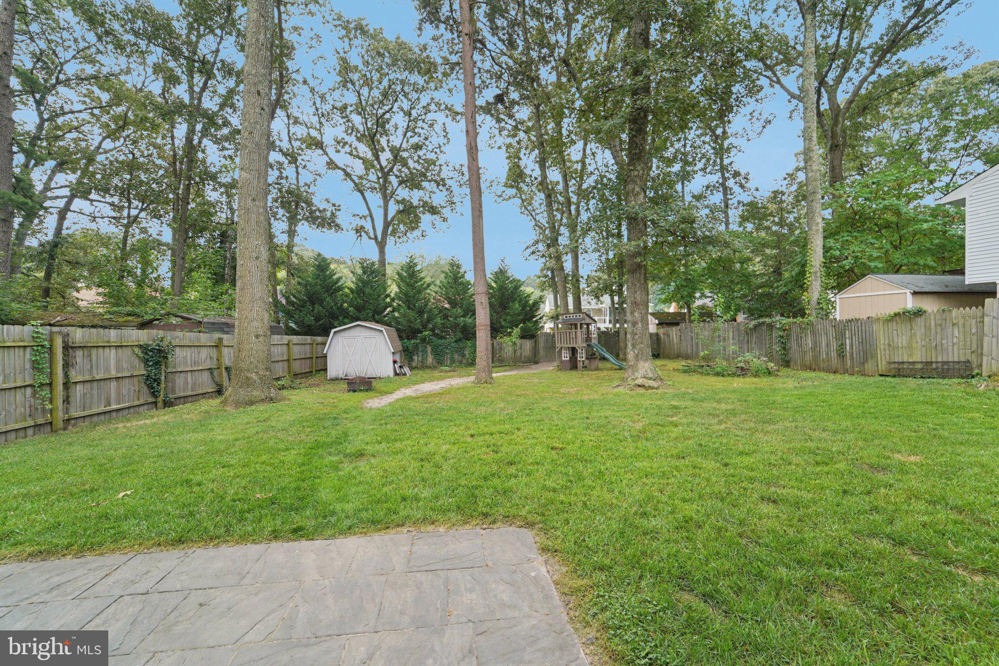 442 Fairford Ct