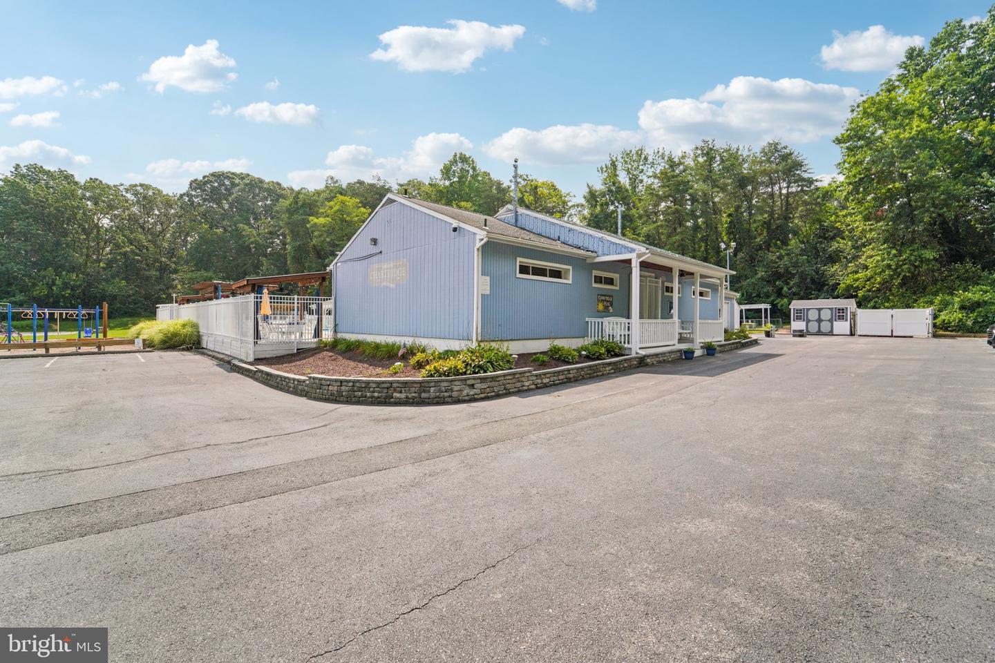442 Fairford Ct