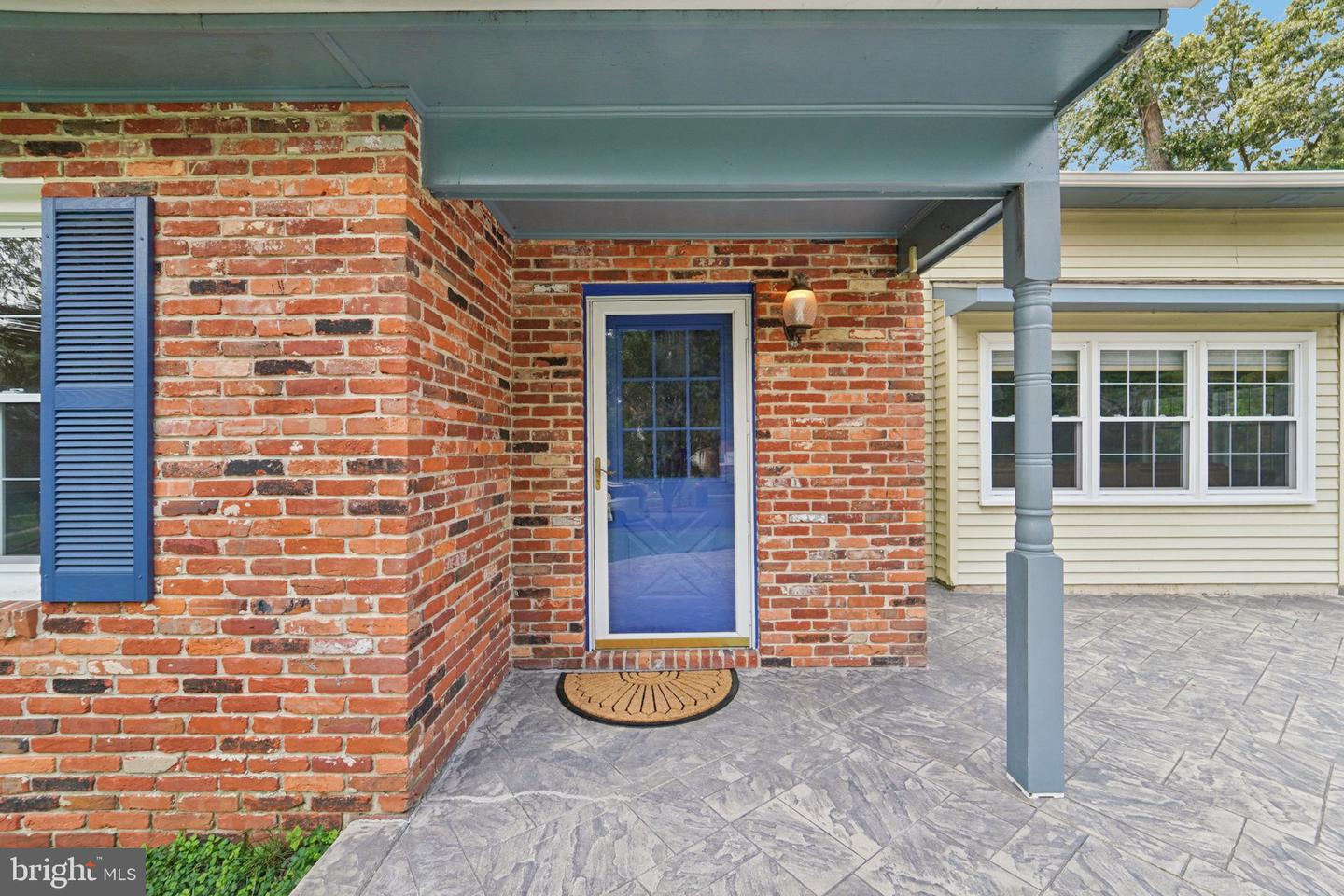442 Fairford Ct