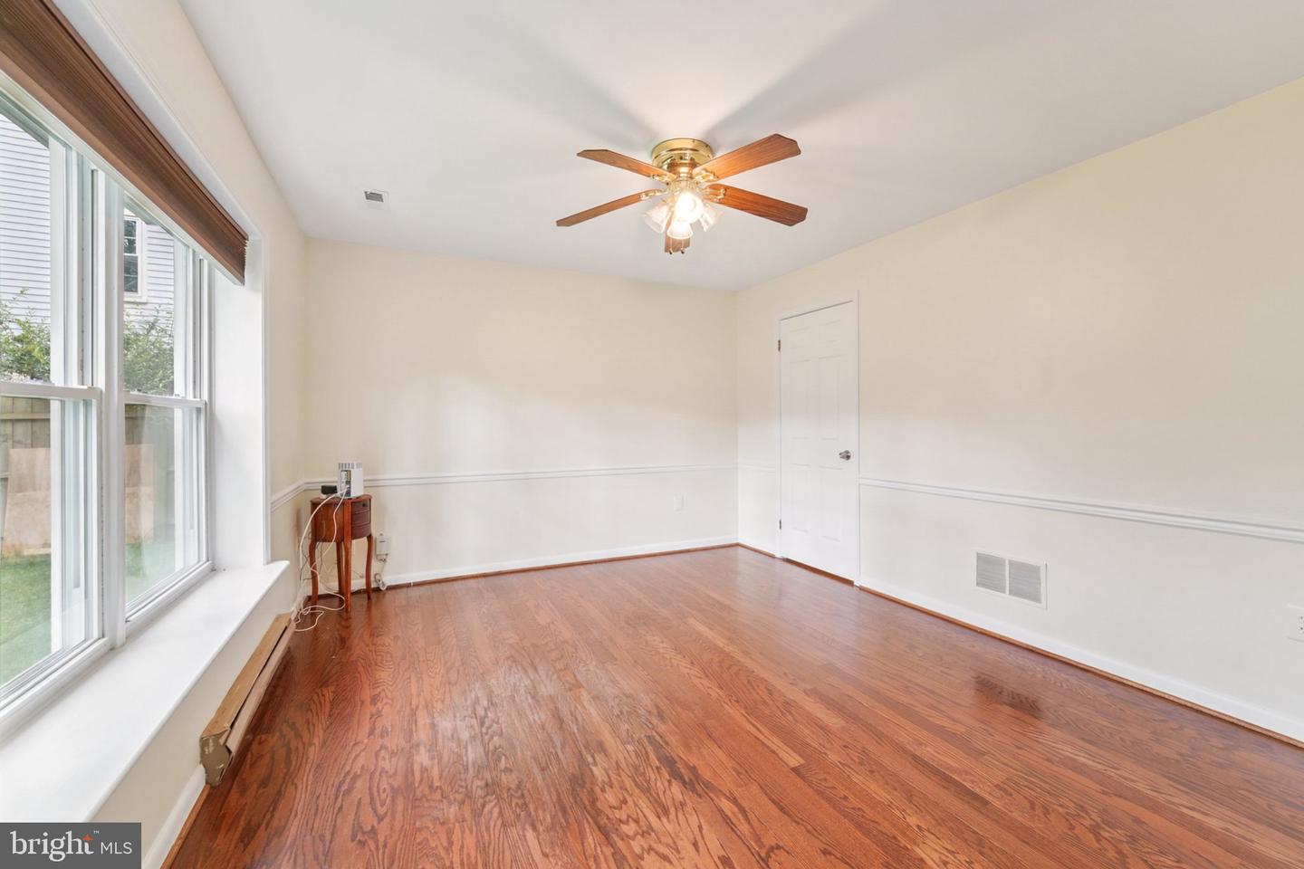 442 Fairford Ct