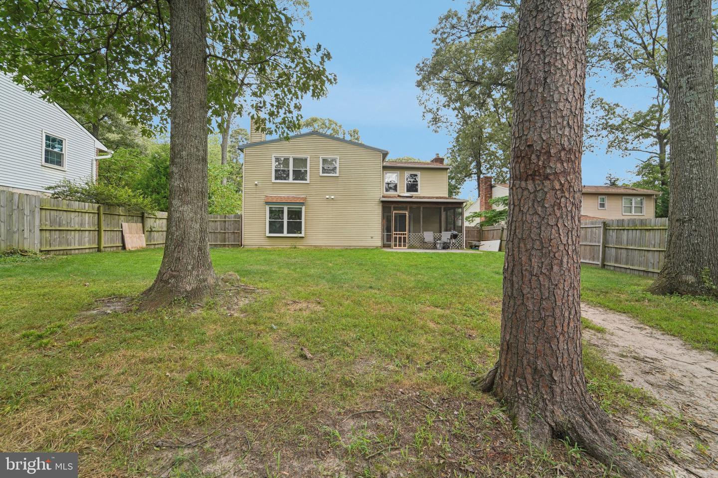 442 Fairford Ct