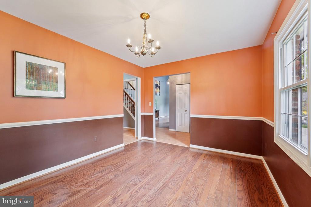 442 Fairford Ct