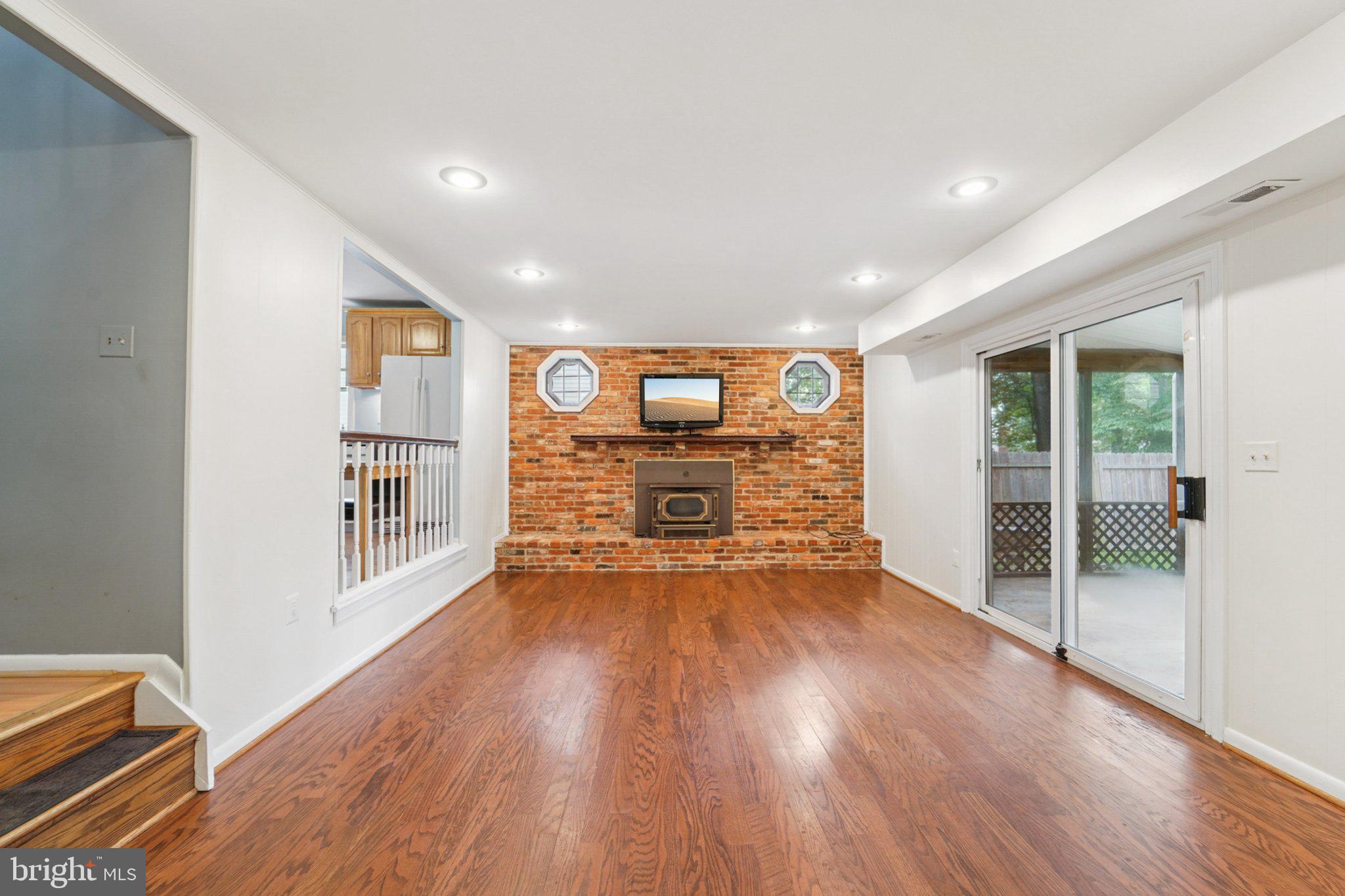 442 Fairford Ct