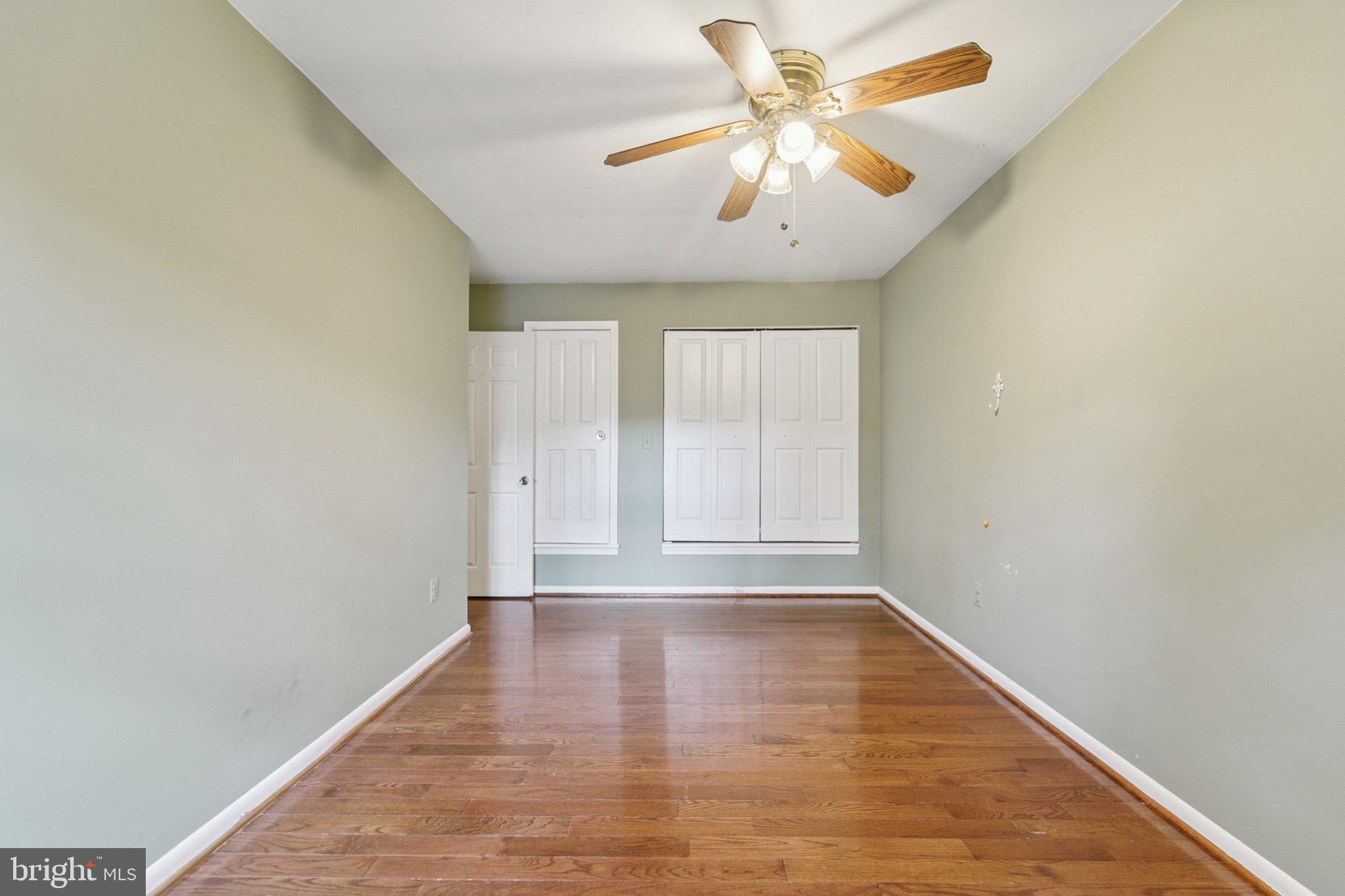 442 Fairford Ct