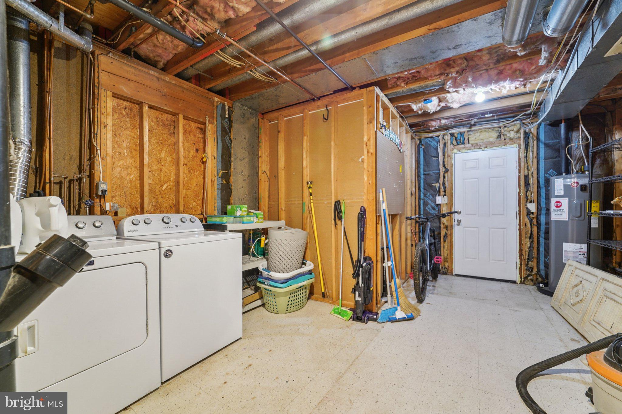 442 Fairford Ct