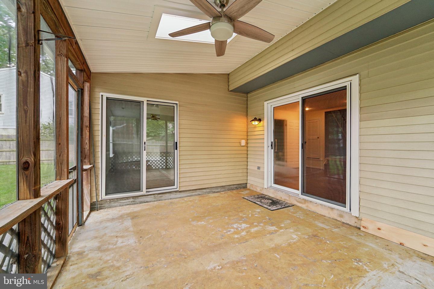 442 Fairford Ct