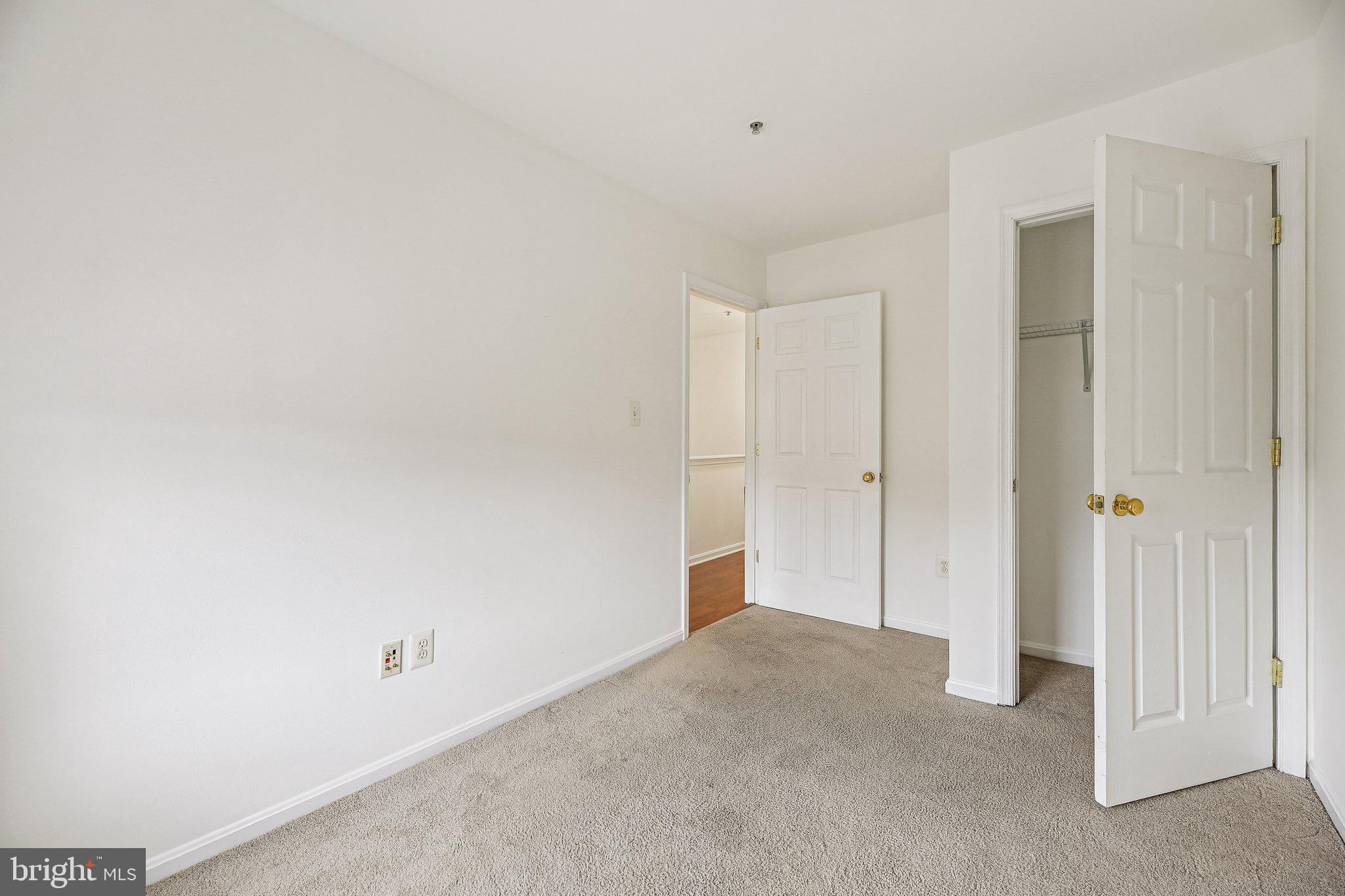 633 BAYSTONE COURT