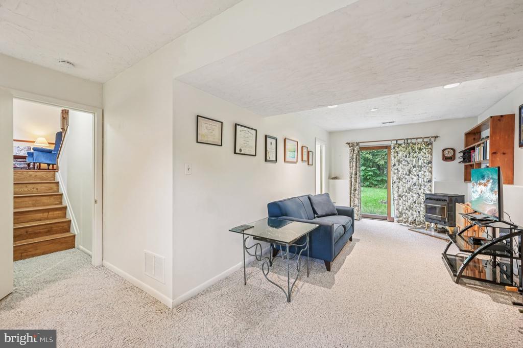 747 TREMAINE WAY
