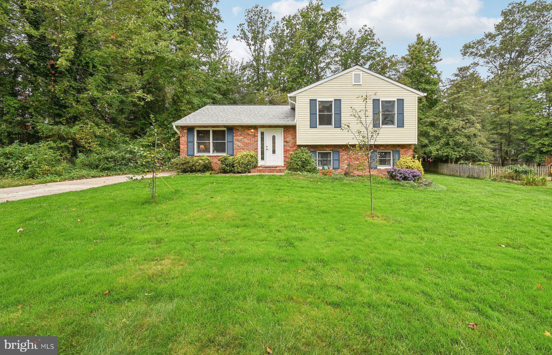 747 TREMAINE WAY