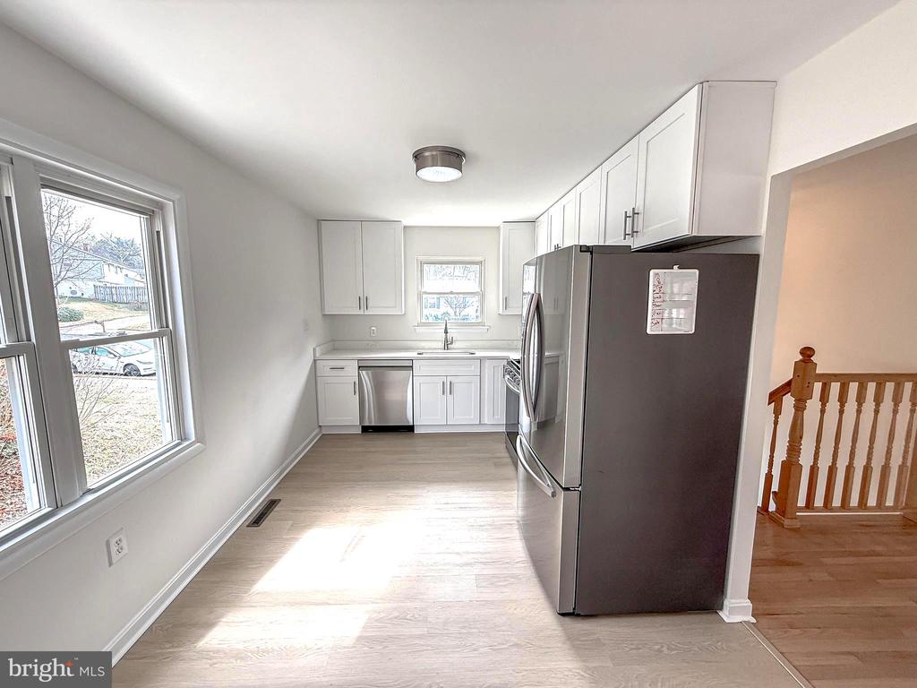 485 KENORA DRIVE