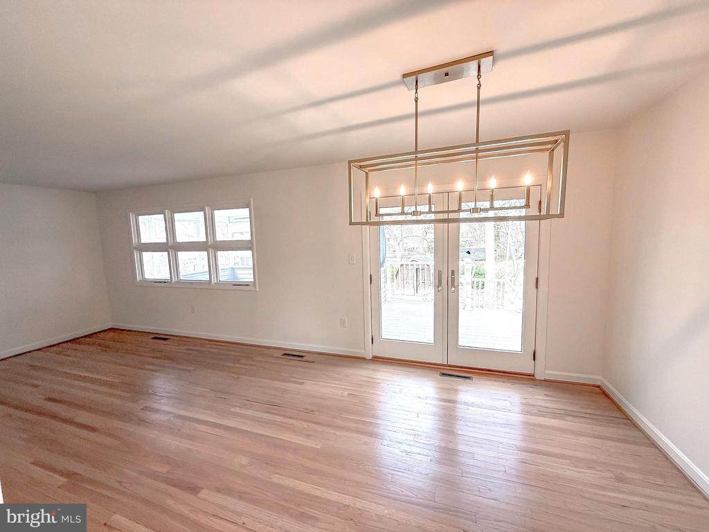 485 KENORA DRIVE