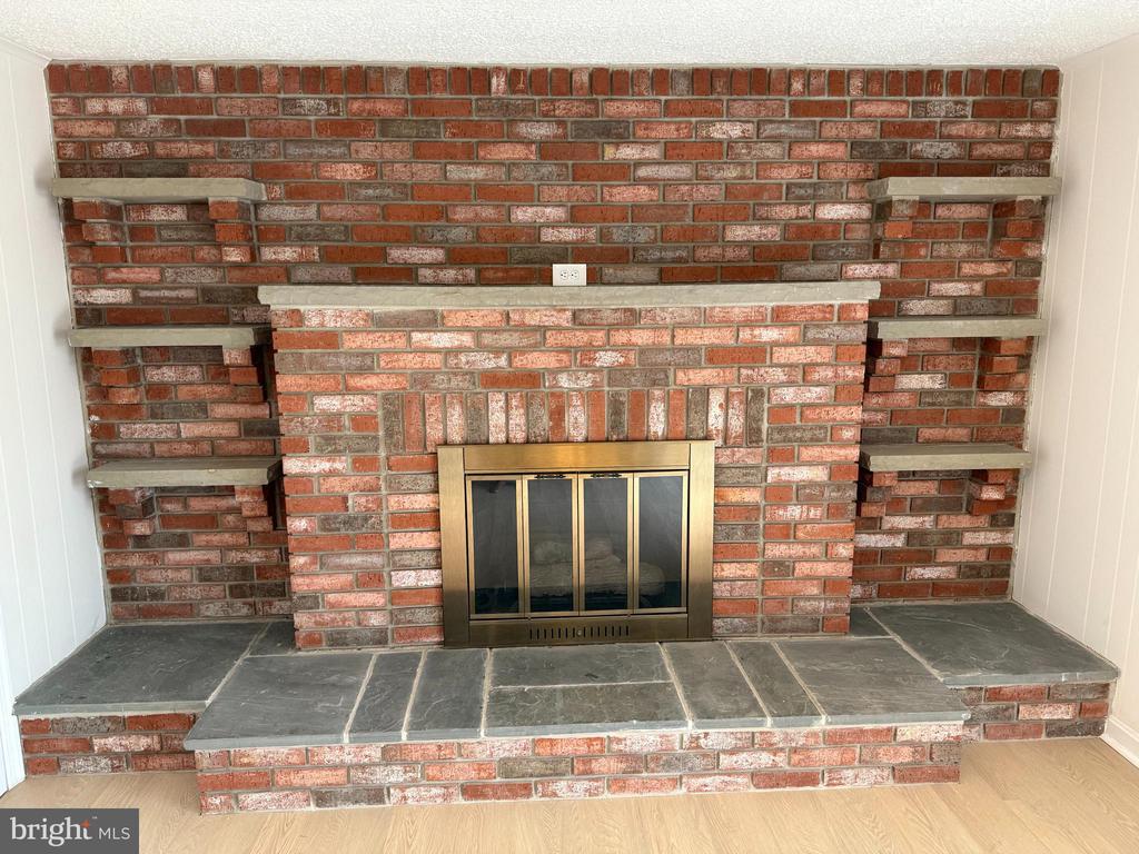 485 KENORA DRIVE