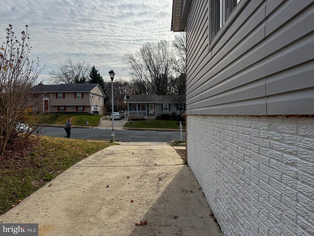 485 KENORA DRIVE