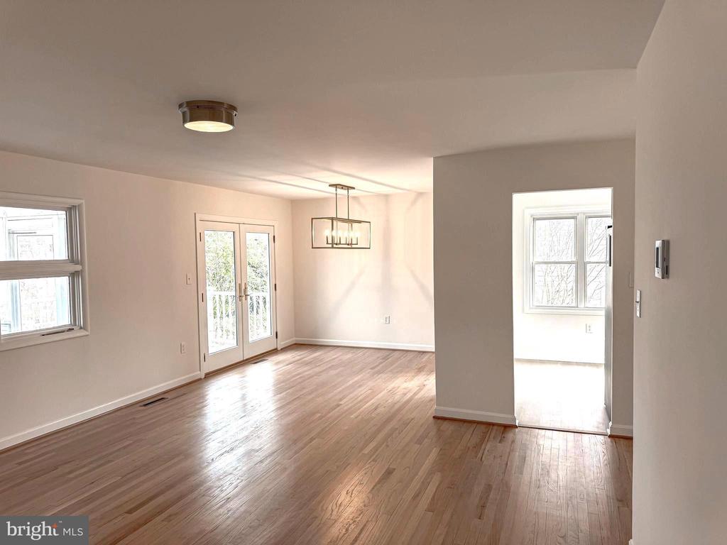 485 KENORA DRIVE