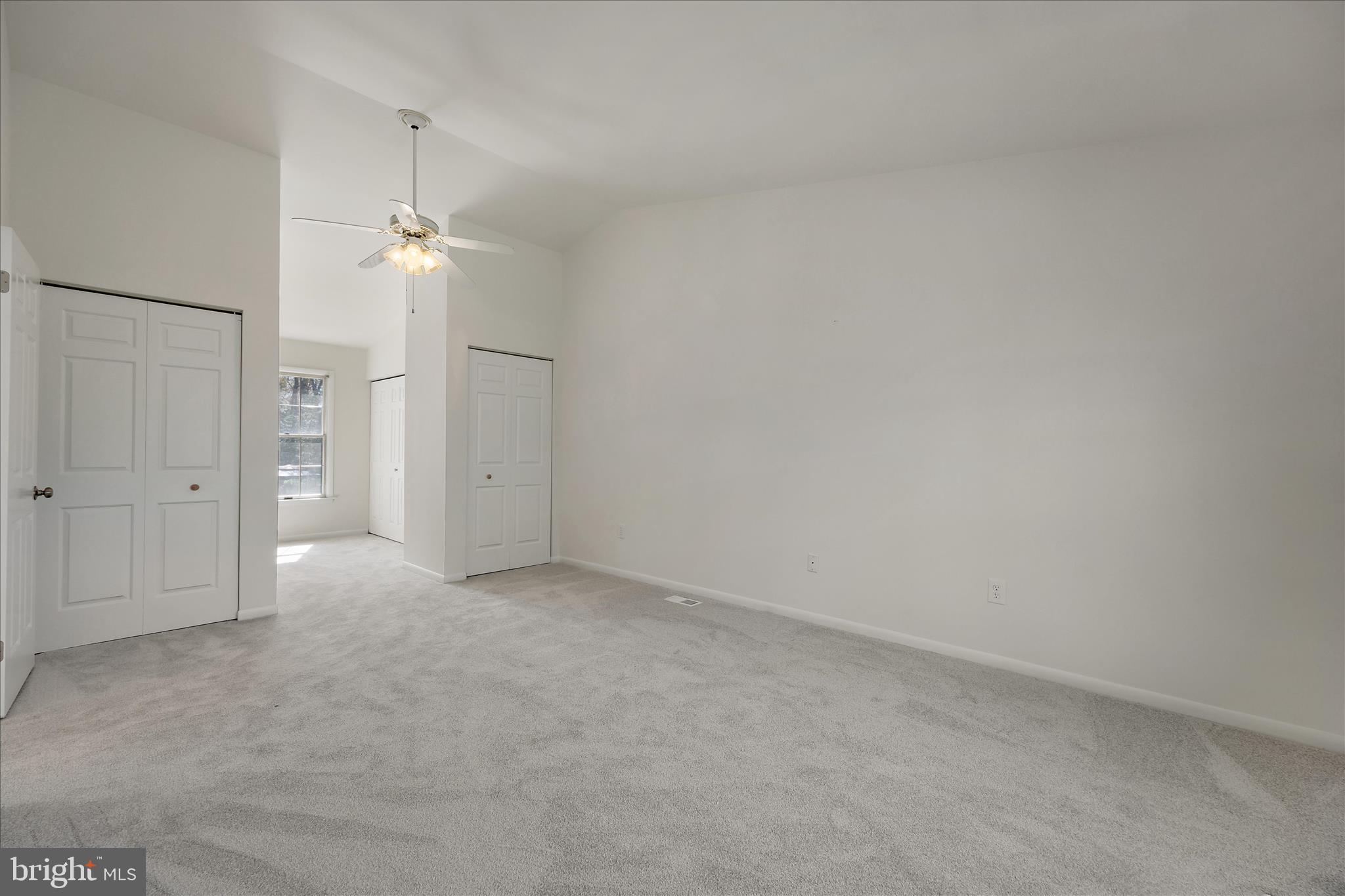 284 TOLSTOY LANE
